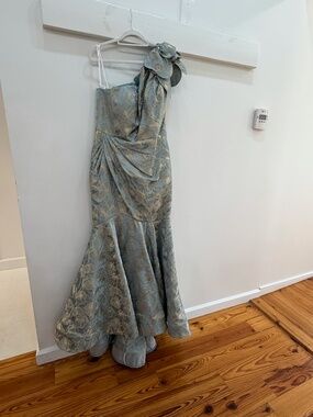 Ivonne D - Mother of the Bride & Groom Dress